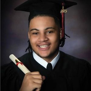 Meet your Posher, Braxton